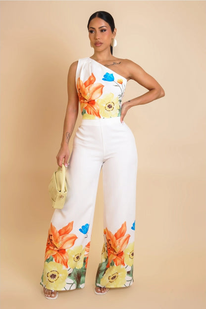 Claudia set